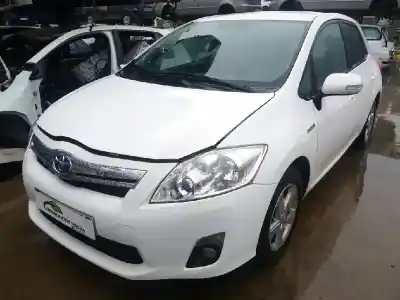 Здавання транспортного засобу toyota auris hybrid active року 2012 потужний 2zrfxe