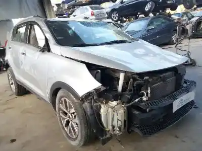 Vehicul casat kia sportage concept 4x2 al anului 2001 alimentat d4fd