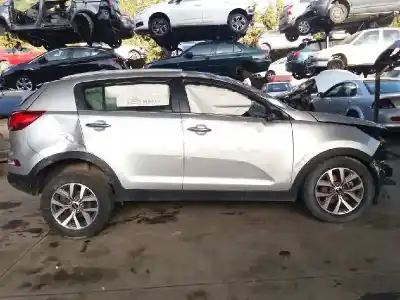 Vehicul casat kia sportage concept 4x2 al anului 2001 alimentat d4fd