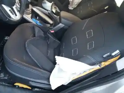 Vehicul casat kia sportage concept 4x2 al anului 2001 alimentat d4fd