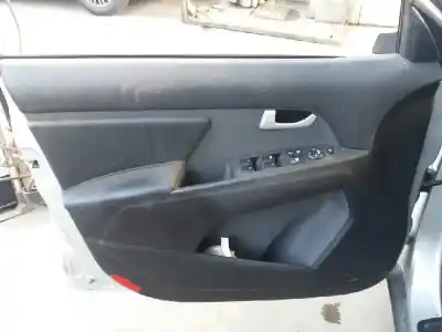 Vehicul casat kia sportage concept 4x2 al anului 2001 alimentat d4fd