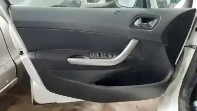 Veículo de Sucata peugeot 308 confort do ano 2010 alimentado 9hx