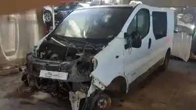 Scrapping Vehicle RENAULT TRAFIC COMBI (AB 4.01) 6 - plazas. acristalado parcial 2.9t Combi corto 101 CV / 74 KW of the year 2006 powered F9Q760
