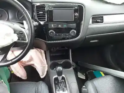 Утилизация автомобиля mitsubishi outlander (gf0) kaiteki 4wd года 2014 питание 4n14