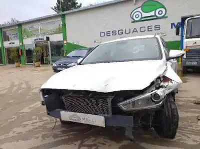 Veículo de Sucata hyundai i30 cw (pd) trend do ano 2001 alimentado g3lc