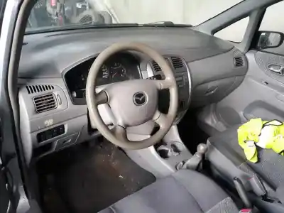 Veículo de Sucata mazda premacy (cp) td active do ano 2001 alimentado rf4f