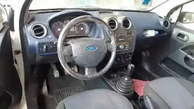 Veículo de Sucata ford fiesta (cbk) futura do ano 2006 alimentado a9ja