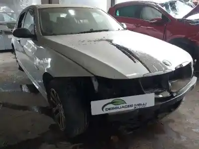Veículo de Sucata bmw serie 3 berlina (e90) 318i do ano 2001 alimentado n46b20