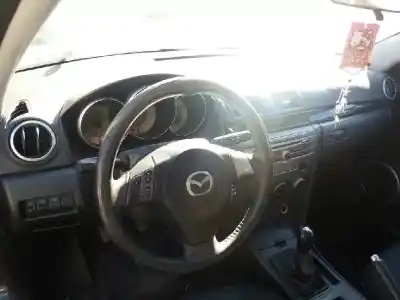 Veículo de Sucata mazda 3 berlina (bk) 2.0 crdt sportive do ano 2007 alimentado rf7j