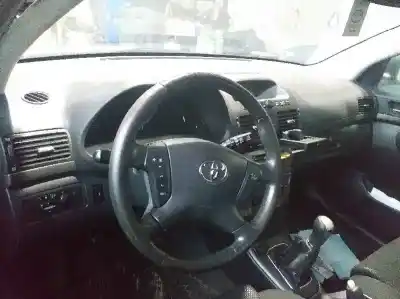 Scrapping Vehicle toyota avensis wagon (t25) 2.0 d-4d executive of the year 2004 powered 1cdftv