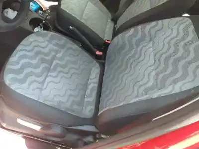 Здавання транспортного засобу skoda fabia ii combi (545) 1.2 року 2001 потужний chfa