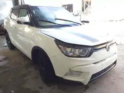 Утилизация автомобиля SSANGYONG TIVOLI Premium 4x2 года 2001 питание D16DTF