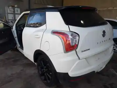 Здавання транспортного засобу ssangyong tivoli premium 4x2 року 2001 потужний d16dtf