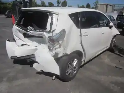 Verschrottungsfahrzeug toyota verso advance des jahres 2001 angetrieben 1ww