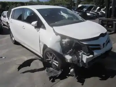 Verschrottungsfahrzeug toyota verso advance des jahres 2001 angetrieben 1ww