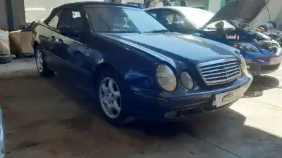 Veicolo di demolizione MERCEDES-BENZ CLASE CLK (W208) CABRIO 320 (208.465) 218 CV / 160 KW dell'anno 2001 alimentato M112940