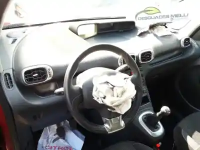 Здавання транспортного засобу citroen c3 picasso exclusive року 2001 потужний 9hp