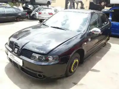 Veículo de Sucata seat leon (1m1) sport f.r. 150 cv / 110 kw do ano 2005 alimentado arl