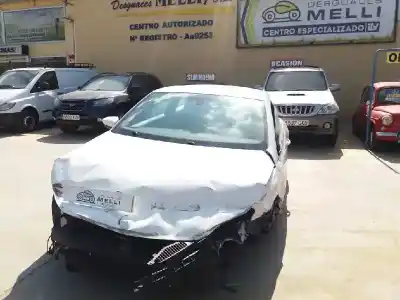 Veículo de Sucata volkswagen scirocco (137) 2.0 16v t fsi / tsi do ano 2001 alimentado caw