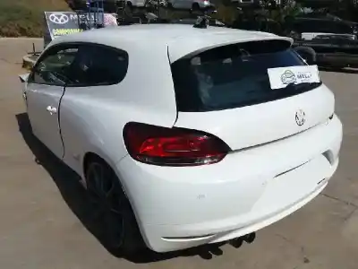 Veículo de Sucata volkswagen scirocco (137) 2.0 16v t fsi / tsi do ano 2001 alimentado caw