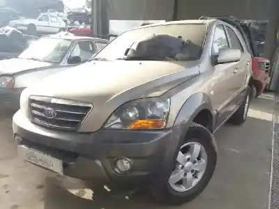 Vehicul casat KIA SORENTO 2.5 CRDi EX al anului 2006 alimentat D4CB