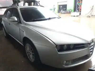 Утилизация автомобиля alfa romeo 159 sportwagon (140) 1.9 jtdm 16v distinctive года 2006 питание 939a2000
