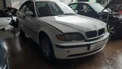 Veículo de Sucata bmw serie 3 berlina (e46) 316i do ano 2002 alimentado n42b18