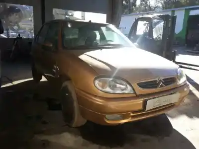 Veículo de Sucata citroen saxo 1.5 diesel 42 do ano 2001 alimentado vjx