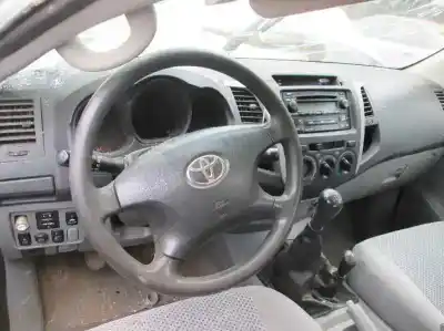 Veículo de Sucata toyota hilux (kun) double cab executive 4x4 do ano 2008 alimentado 1kdftv