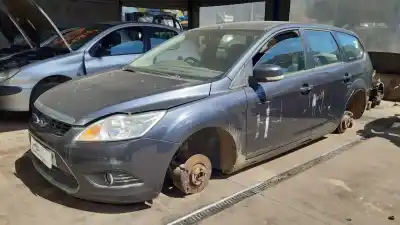 Veículo de Sucata ford focus turnier (cb4) trend do ano 2001 alimentado kkda