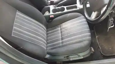 Veículo de Sucata ford focus turnier (cb4) trend do ano 2001 alimentado kkda