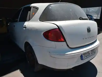 Veículo de Sucata seat toledo iii (5p2) 1.9 tdi do ano 2001 alimentado bkc