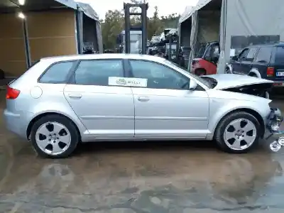 Veículo de Sucata AUDI A3 SPORTBACK (8P) 2.0 TDI Ambition do ano 2006 alimentado BKD