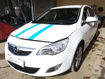 Scrapping Vehicle opel astra j (p10) 2.0 cdti (68) of the year 2010 powered a20dth