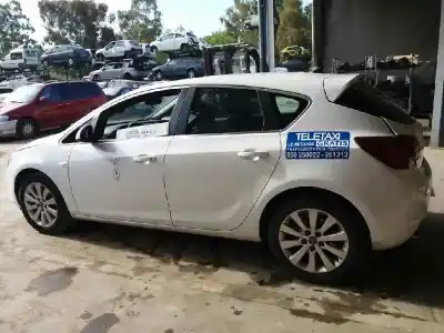 Scrapping Vehicle opel astra j (p10) 2.0 cdti (68) of the year 2010 powered a20dth