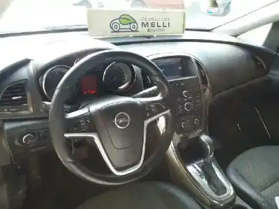 Scrapping Vehicle opel astra j (p10) 2.0 cdti (68) of the year 2010 powered a20dth