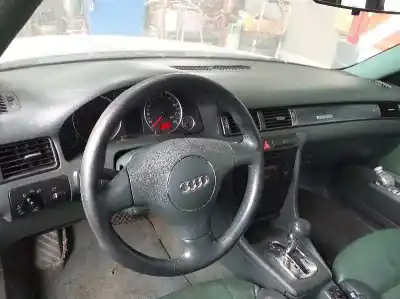 Sloopvoertuig audi allroad quattro (4b5) 2.5 tdi (132kw) van het jaar 2006 aangedreven ake