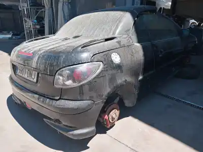 Veículo de Sucata PEUGEOT 206 CC CC do ano 2005 alimentado RFN