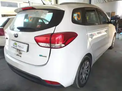 Vehicul casat kia carens iv 1.7 crdi al anului 2015 alimentat d4fd