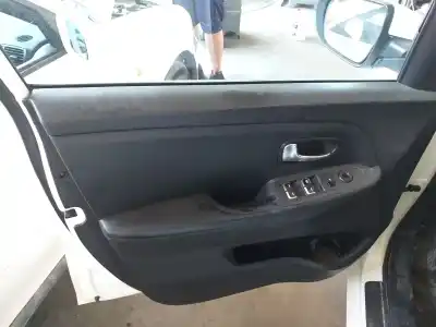 Vehicul casat kia carens iv 1.7 crdi al anului 2015 alimentat d4fd