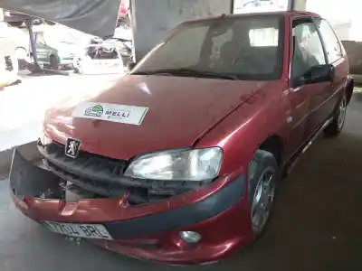 Sloopvoertuig peugeot 106 (s2) sport pack van het jaar 2001 aangedreven kfw
