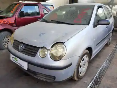 Scrapping Vehicle volkswagen polo (9n1) conceptline of the year 2002 powered azq
