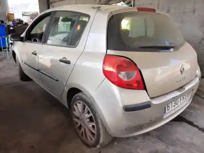 Vehicul casat renault clio iii pack dynamique al anului 2007 alimentat k4j780