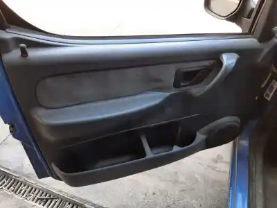 Veículo de Sucata citroen berlingo 2.0 hdi sx plus familiar do ano 2006 alimentado rhy