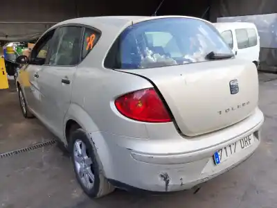 Veículo de Sucata seat toledo iii (5p2) 1.6 do ano 2004 alimentado bgu