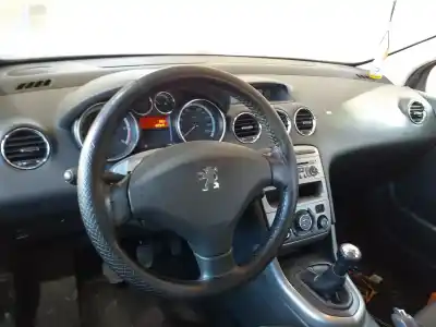 Veículo de Sucata peugeot 308 sport do ano 2008 alimentado 9hz