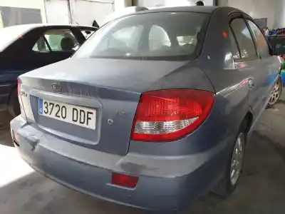 Scrapping Vehicle kia rio ls berlina of the year 2001 powered a3d