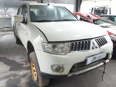Утилизация автомобиля MITSUBISHI L 200 (KA0/KB0) Cabina doble Intense 4x4 года 2010 питание 4D56
