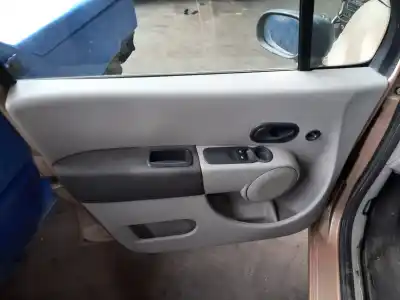 Здавання транспортного засобу renault modus base authentique року 2005 потужний d4f740