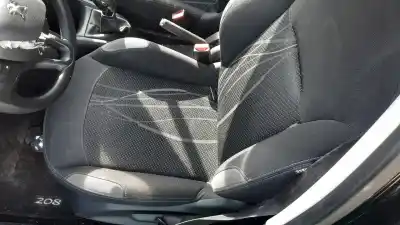 Здавання транспортного засобу peugeot 208 i (ca_, cc_) 1.4 hdi року 2013 потужний 8hr